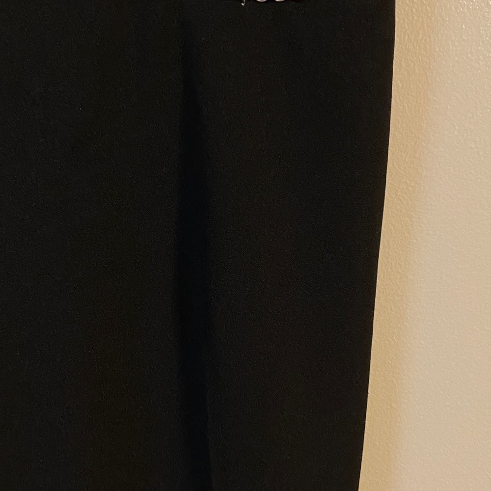 Capris - Picture 3 of 7